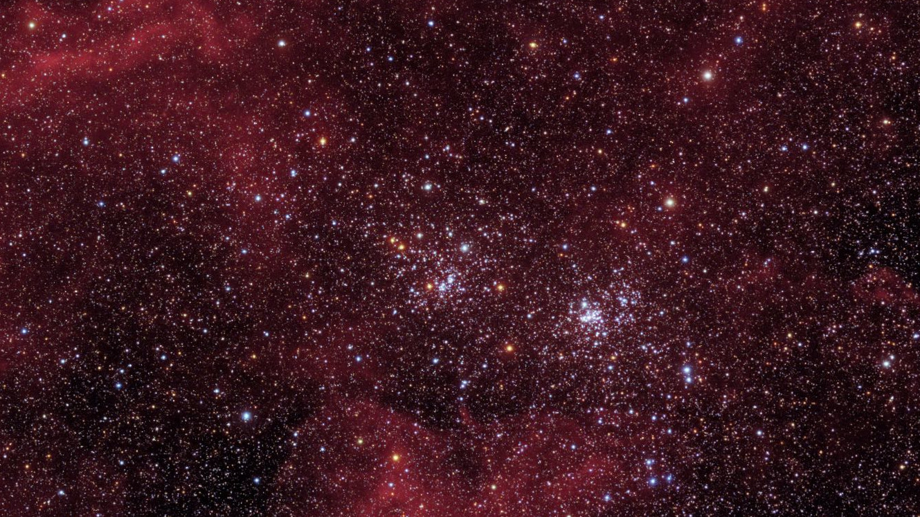 Dubbelstjärnhopen h och χ Persei fotograferad med ett 4-tums refraktorteleskop med en brännvidd på 545 mm. Fabian Neyer / CCD-Guide