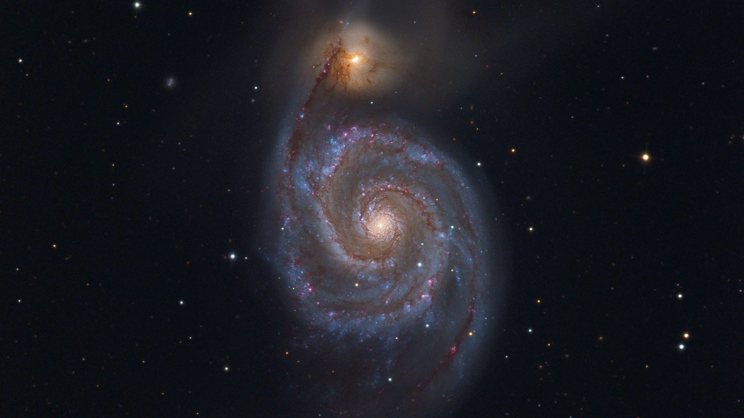Galaxen M 51 i stjärnbilden Jakthundarna är en av de mest imponerande galaxerna på vårhimlen. Johannes Schedler / CCD Guide