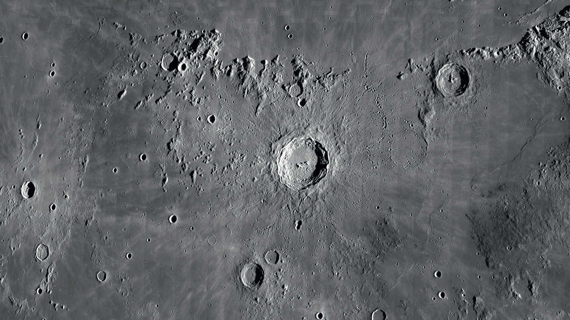 Många observatörer beskriver Copernicus som den vackraste månkratern.