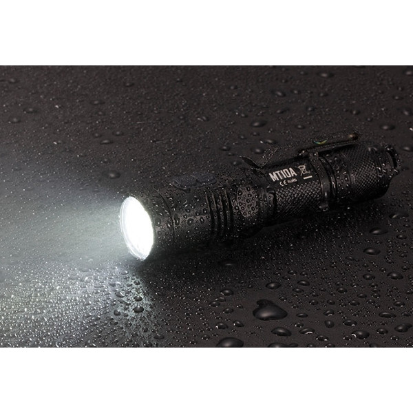 Nitecore Ficklampa MT10A