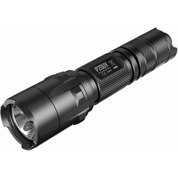 Nitecore Ficklampa P20UV