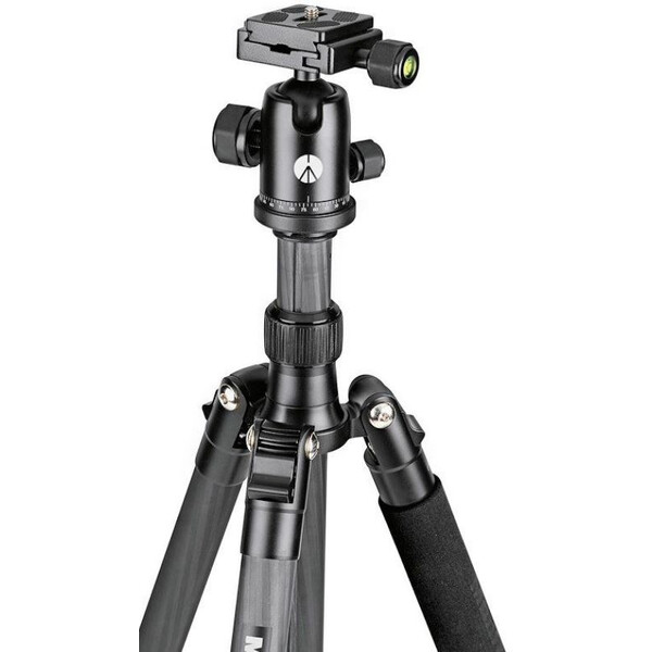 Manfrotto Kolfiber-trebensstativ Element Traveller large med Kulhuvud