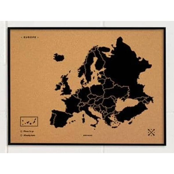 Miss Wood Kontinentkarta Woody Map Europa svart 60x45cm inramad