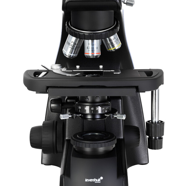 Mikroskop 870T