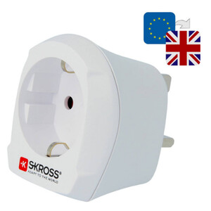 Skross Strömförsörjningsenhet Reseadapter från Europe till UK