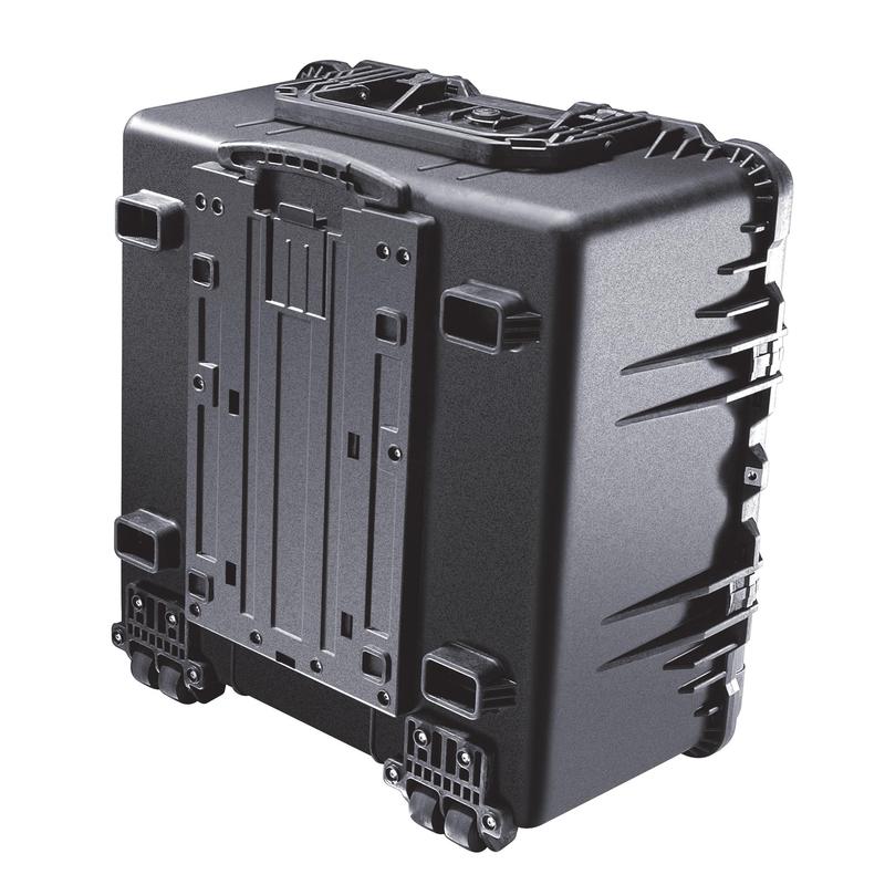 PELI Väska M1640 svart inkl. kubskum inkl. hjul