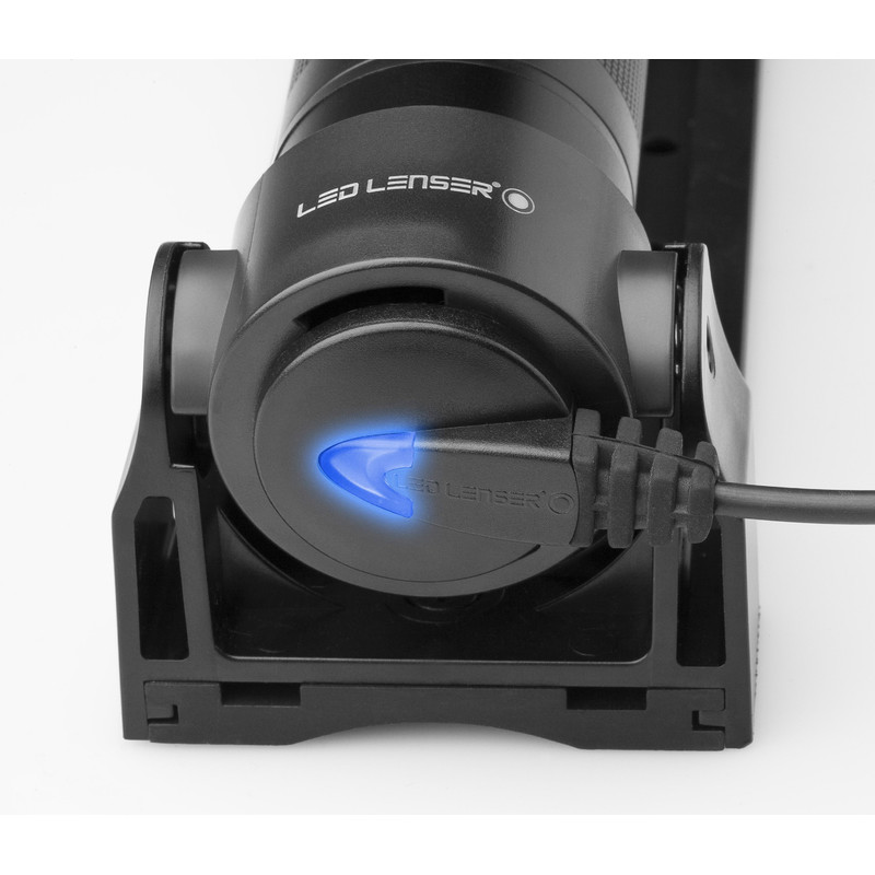 LED LENSER Ficklampa Stapellampa M17R