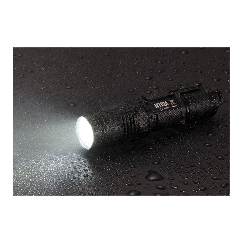 Nitecore Ficklampa MT10A