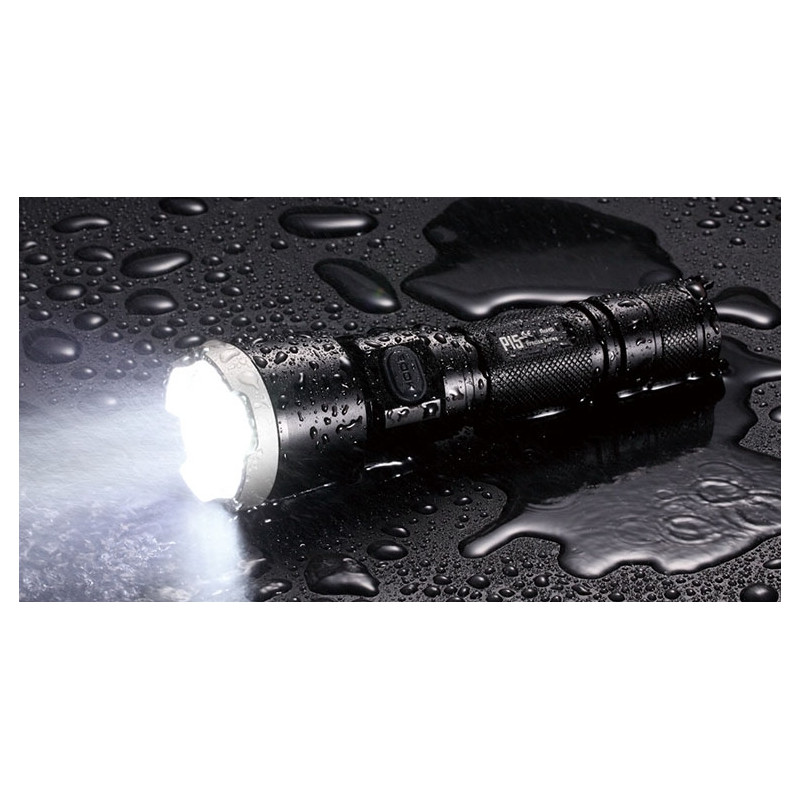 Nitecore Ficklampa P16 jaktsats