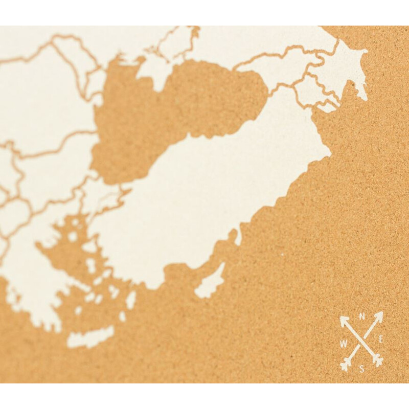 Miss Wood Kontinentkarta Woody Map Europa vit 60x45cm