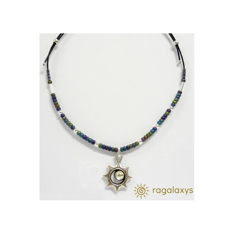 Ragalaxys Halsband med solförmörkelse