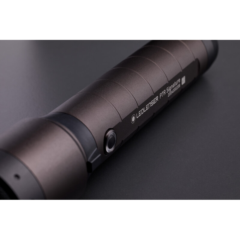 LED LENSER Ficklampa P7R signatur