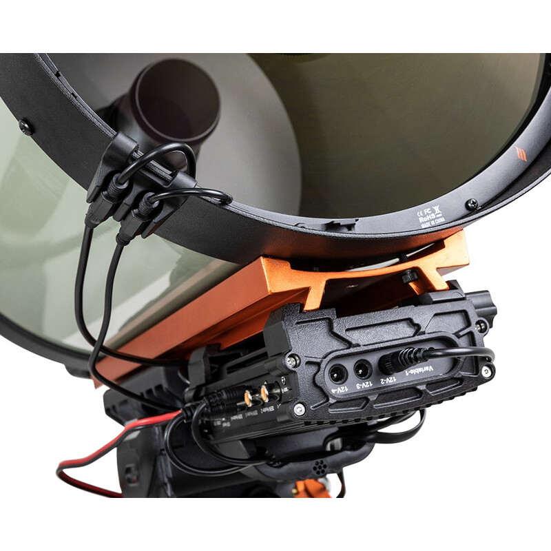 Celestron Smart strömförsörjning och styrningar för daggskydd 4x