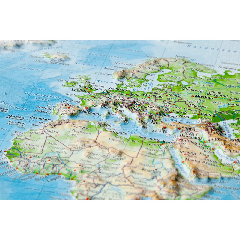 Georelief Världskarta 3D-reliefkarta med träram (77 x 57 cm)