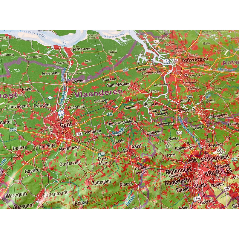 Georelief Regionkarta Benelux (57 x 77 cm)